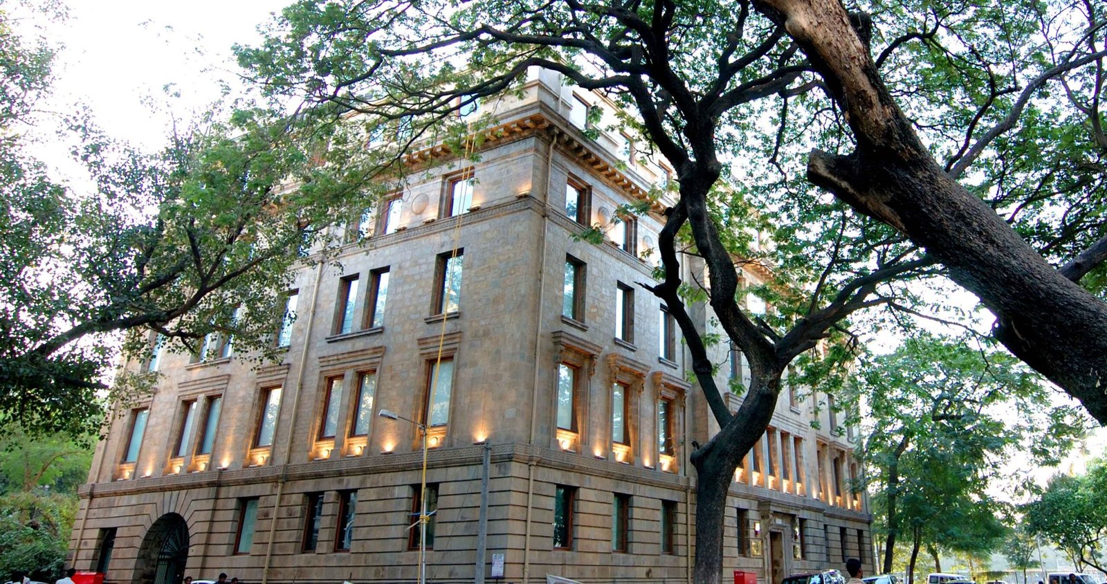 tcs-house-ir-banner